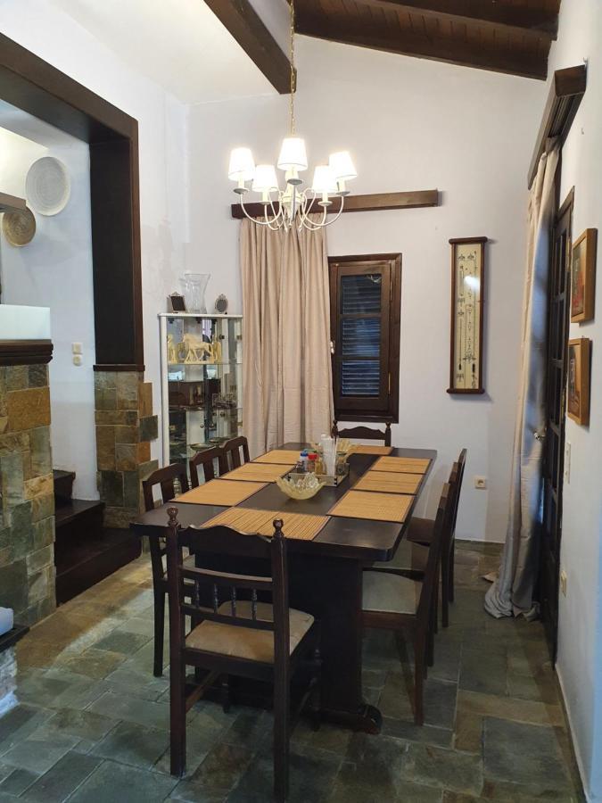 Villa Georgia Acharavi  Luaran gambar