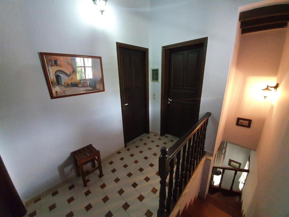 Villa Georgia Acharavi  Luaran gambar