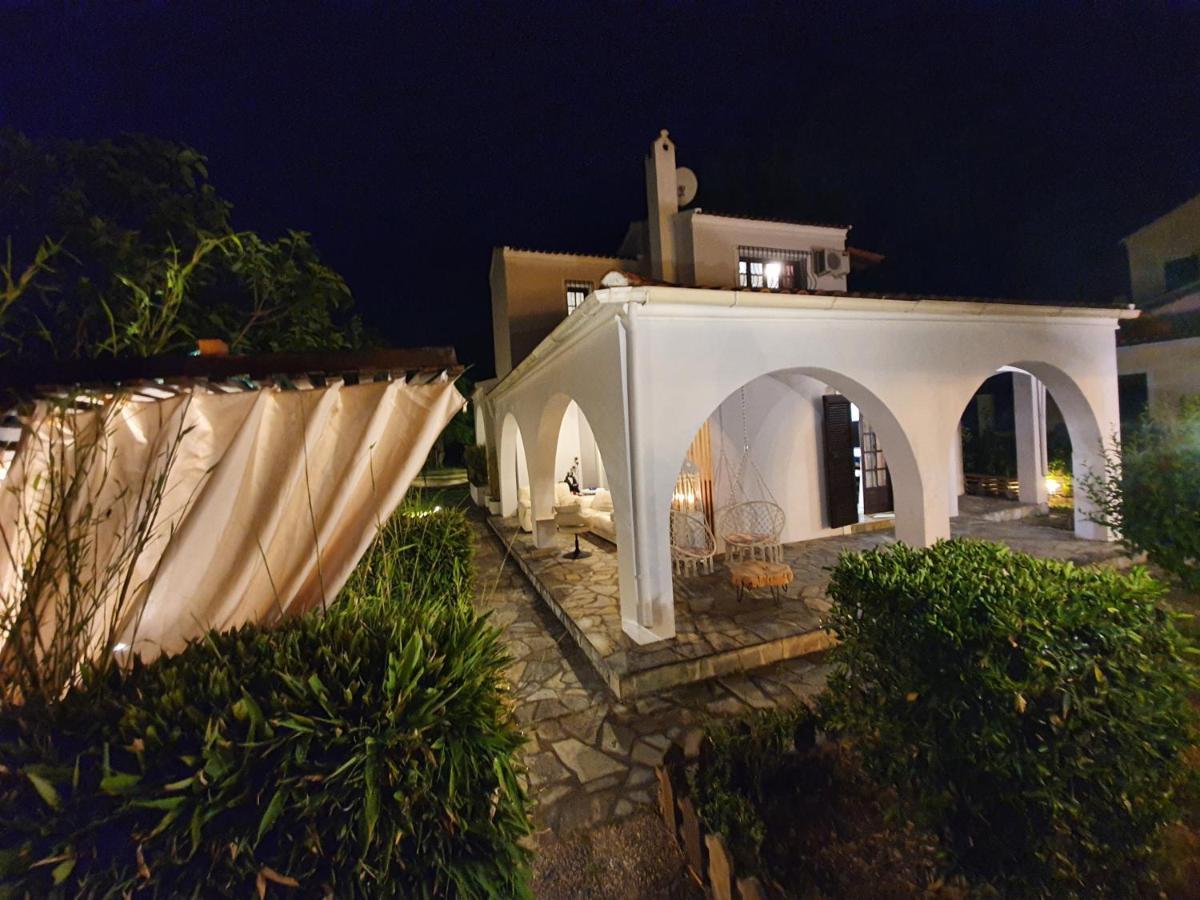 Villa Georgia Acharavi  Luaran gambar